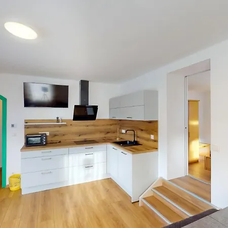 Braeuhaus 3*